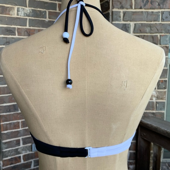 Victoria’s Secret Swim Bikini The Getaway Halter Colorblock Top - 32C - Picture 5 of 9